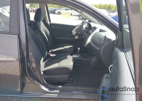 2015 Nissan Versa 1.6 Sv z USA, uszkodzony, nr VIN 3N1CN7AP1FL841617